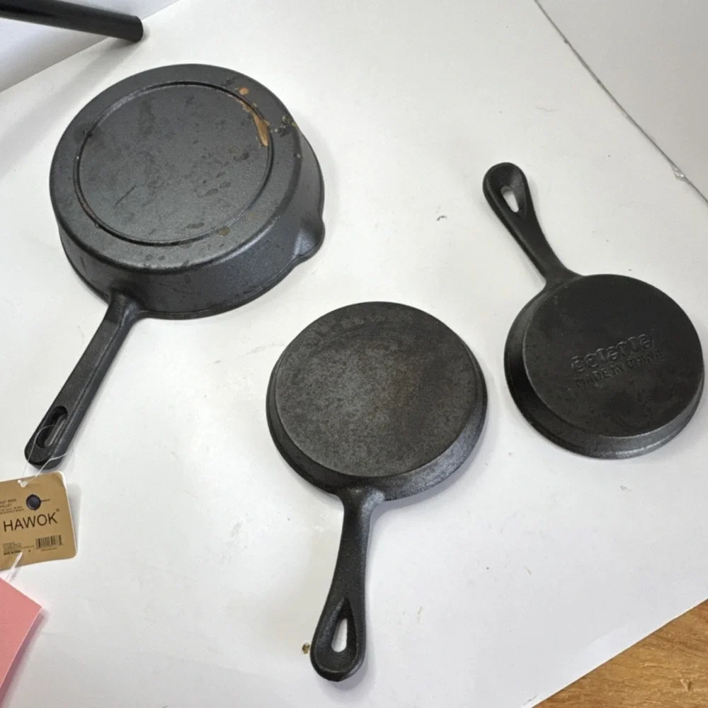 HAWOK Cast Iron 3-Piece small Frying Pan Set Black Uncoated Long Handle